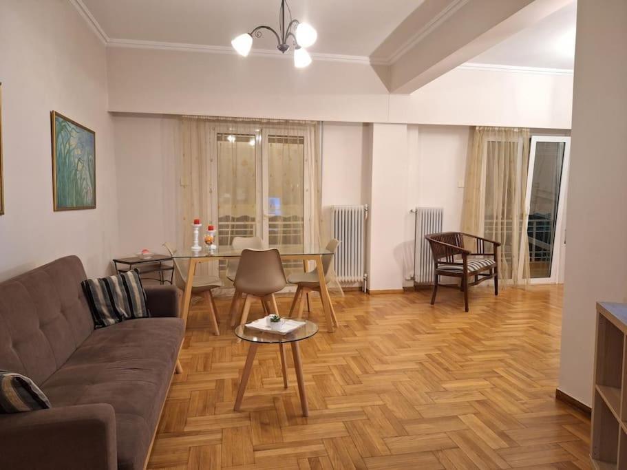 Carlito"S Apartment 1 Next To Metro Station Athens Exterior photo